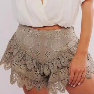 Free People Bali Warm Nights Embroided Eyelets Tiered Shorts M